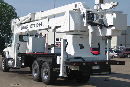 The 109-gal capacity hydraulic oil reservoir (boxed in red) is fabricated by The IFH Group from aluminized steel and is used in an aerial work platform bucket truck. Hydraulic fluid reservoirs are much smaller than lubrication reservoirs, which can be sized for thousands of gallons.